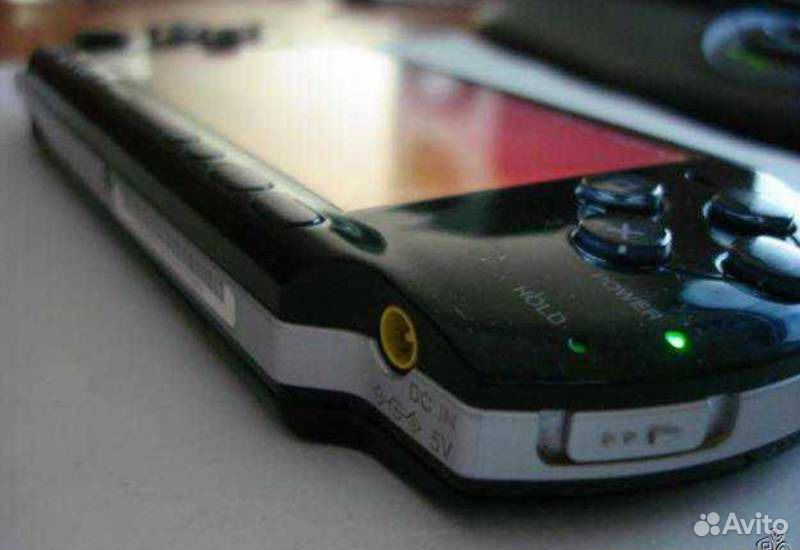 После прошивки Ваша PSP получает возможность запускать игры с карты памяти