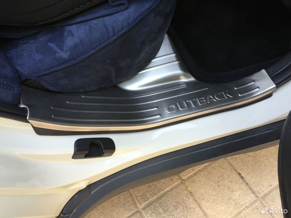 Накладки на внутренние пороги (нерж.) на Subaru Ou
