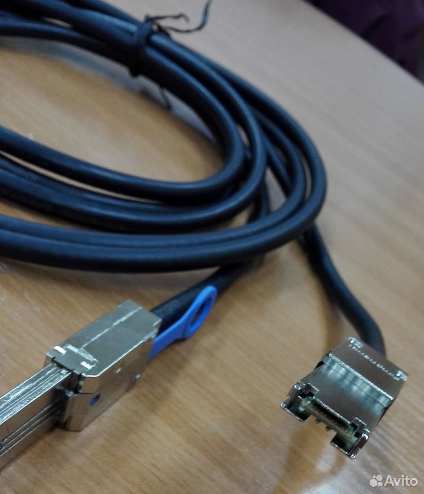 Одноэтажный кирпичный дом 80 кв. М2 диск ssd. Внешний м2. Дом 1 этаж с вальмовой крышей. Дом с гаражом 150кв проект.