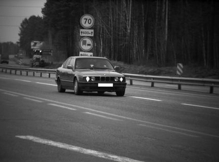 BMW 5 серия 2.5 МТ, 1992, седан, битый