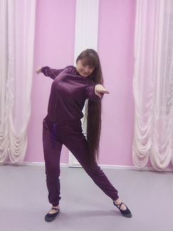 Артист шоу балета,руководитель хореогр.кол-ва