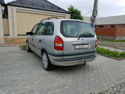 Opel Zafira 1.8 МТ, 2000, минивэн
