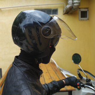 Мото-шлем Vega