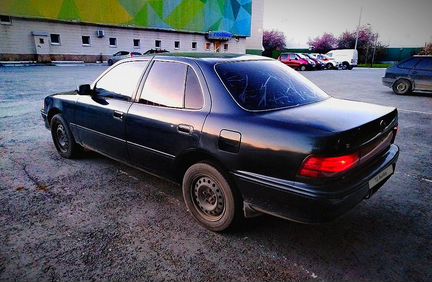 Toyota Camry 1.8 AT, 1993, седан