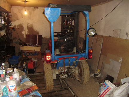 Мини трактор кмз012