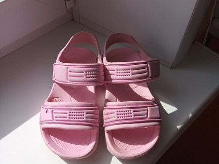 Пляжная обувь для девочки, 28 размер