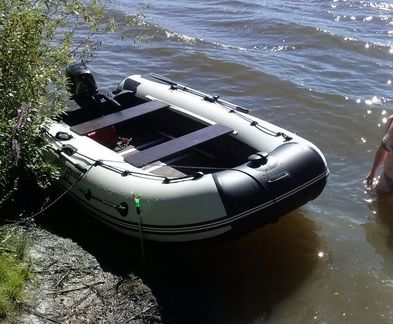 Продам лодку River Boats 330