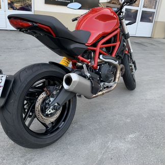 Ducati monster 797