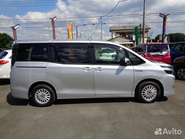 Toyota Voxy 1.8 CVT, 2018, 24 000 км