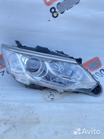 Toyota Camry v55 фара правая
