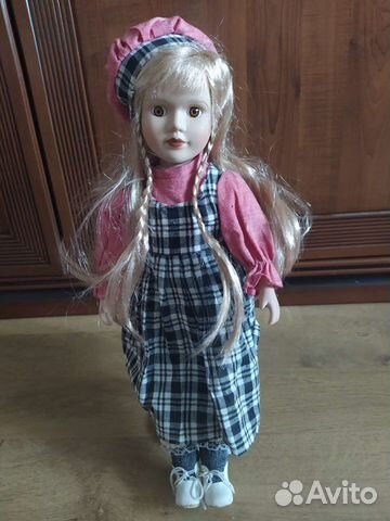 Кукла декоративная