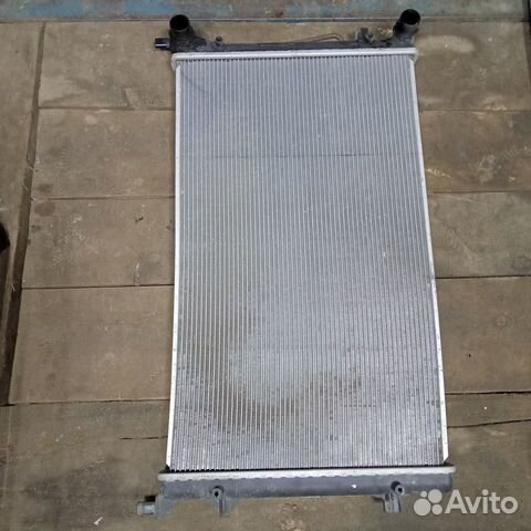 Радиатор охлаждения Volkswagen Passat B6 (Пассат)