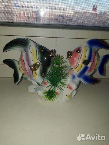 Фарфоровая статуэтка рыбки