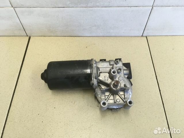 Моторчик стеклоочистителя передний Sportage 2004-2