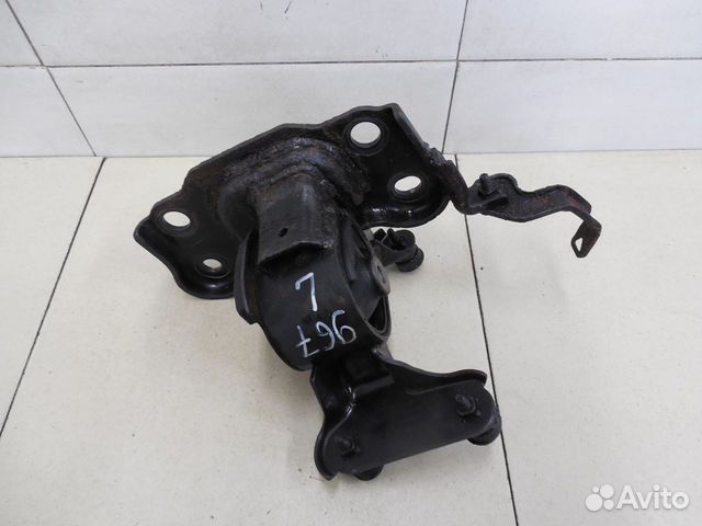 Опора двигателя левая RAV 4 2006-2013