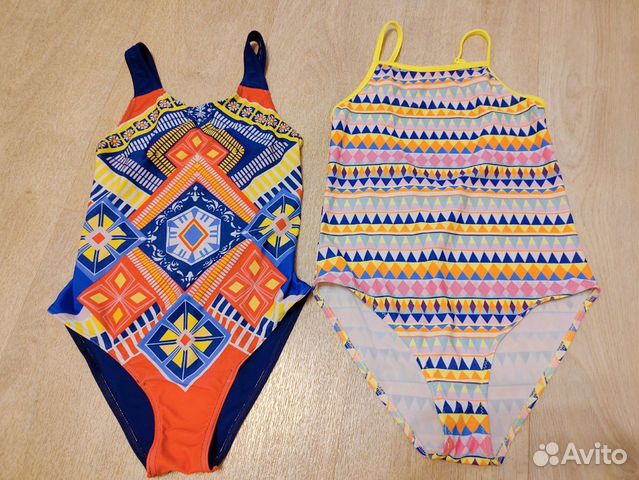 Купальник слитный для девочки р-р 152-158