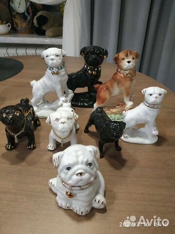 Статуэтка мопс