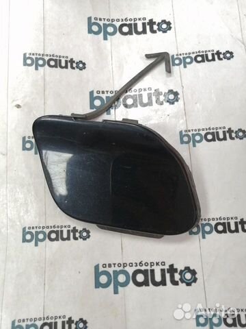 Заглушка буксир крюка переднего бампера