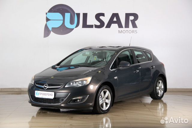 Opel Astra `2012