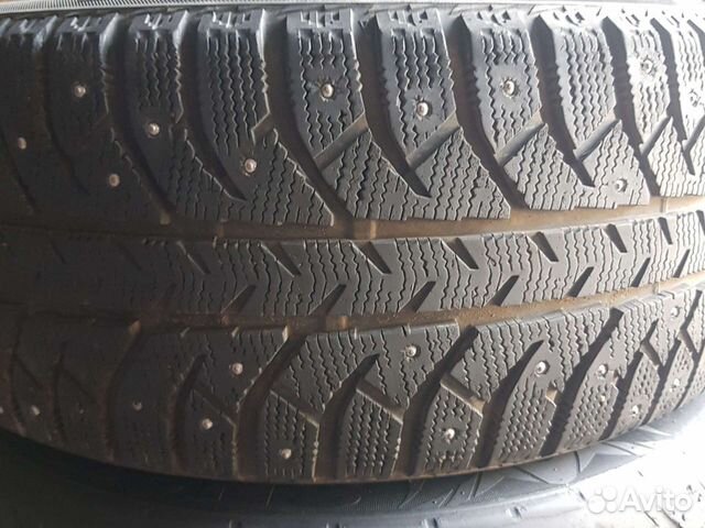 Bridgestone Ice Cruiser 5000 225/50 R17 94T