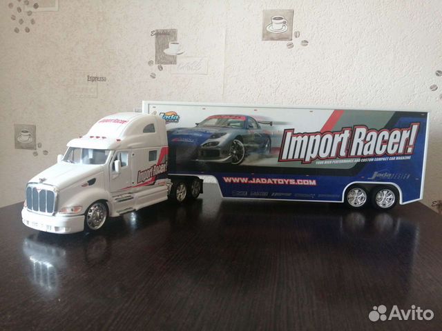 Модель Peterbilt 387 1/32