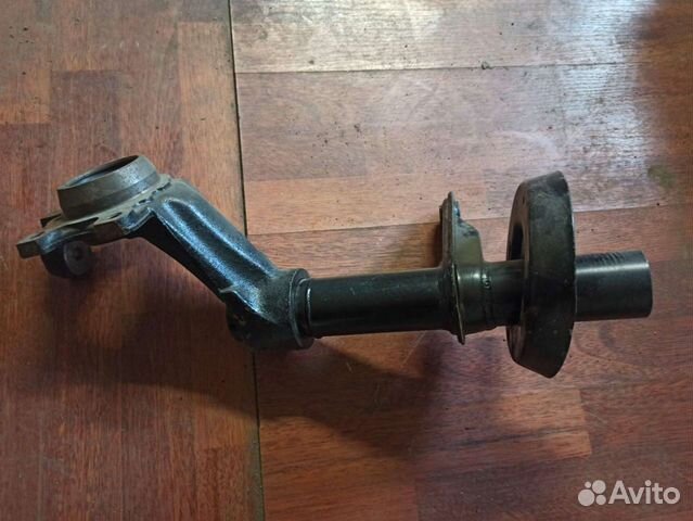 Кулак поворотный правый Ланос 96185192