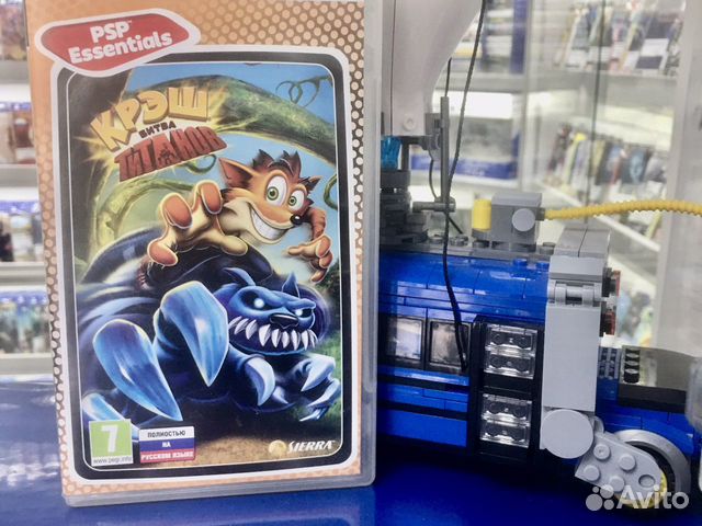 Крэш Битва Титанов PSP