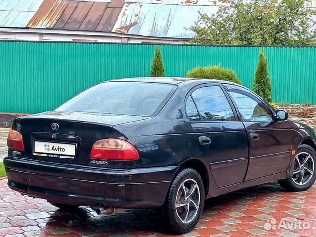 Toyota Avensis 1.6 МТ, 2002, 215 000 км