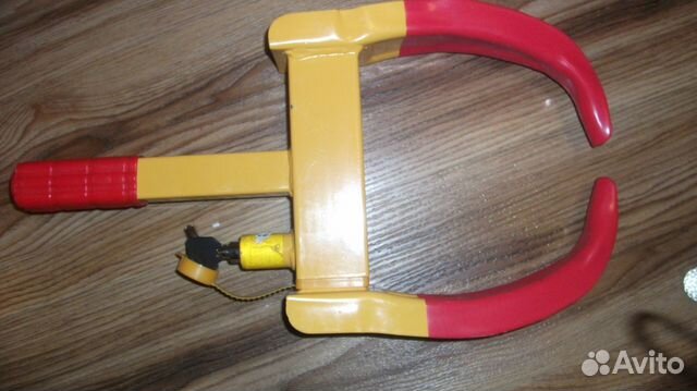 Блокиратор на колесо