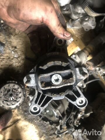 Подушка МКПП Ауди А4 б6 6ст МКПП