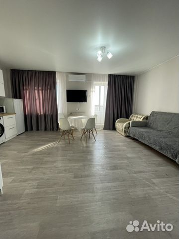 

Квартира-студия, 42 м², 2 кровати