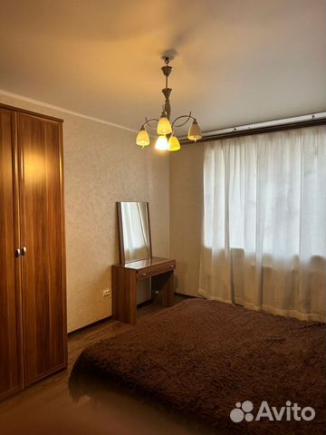 

2-к. квартира, 70 м², 6/8 эт.