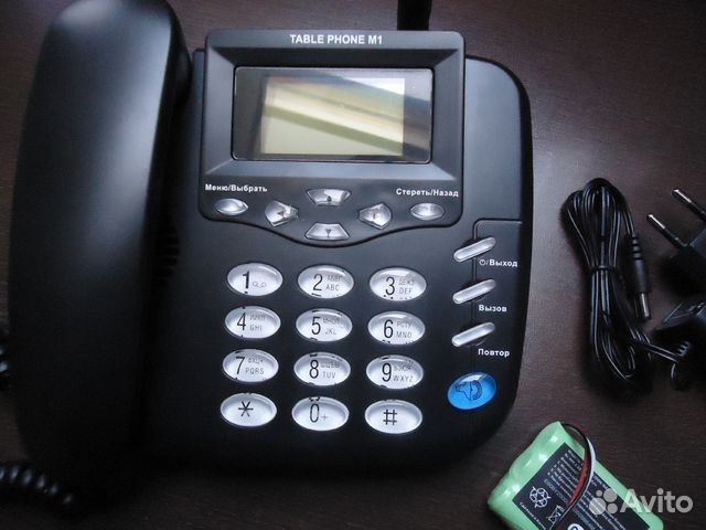 Table Phone M1  -  6