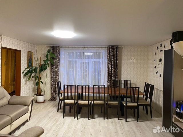 

4-к. дом, 280 м²