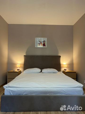 

1-к. квартира, 42 м², 6/10 эт.