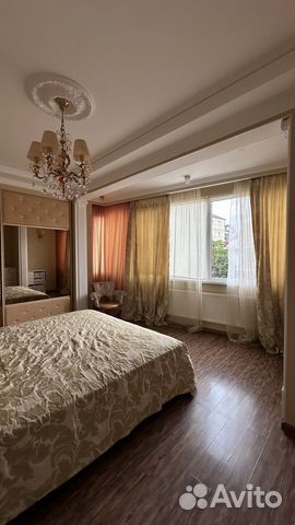 

3-к. квартира, 90 м², 3/15 эт.