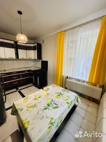 

2-к. квартира, 52 м², 1/2 эт.