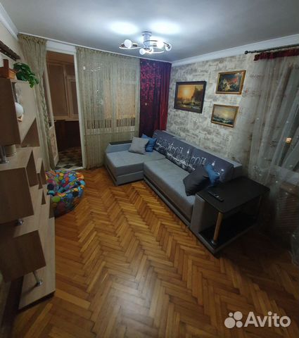 

1-к. квартира, 38 м², 3/5 эт.