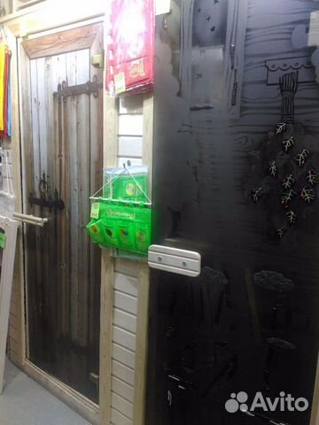 Двери в баню стеклянные и деревянные