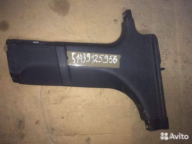 Накладка центральной стойки правый нижний бмв F01+