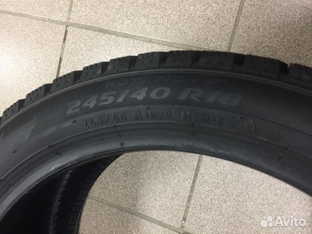 Зимние шины Pirelli 245 40 18 97H ICE zero XL