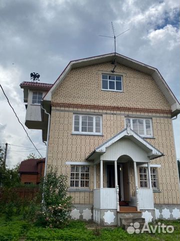 

2-к. дача, 140 м²