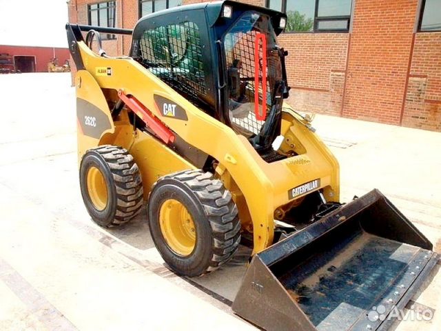 Стекло двери для Caterpillar 262D мини-погрузчик Стекло двери для Caterpillar 262D мини-погрузчик