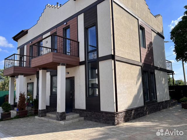 

4-к. таунхаус, 180,5 м²