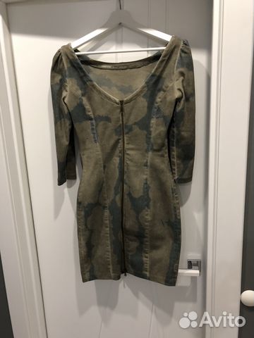 Платье Guess Платье Guess