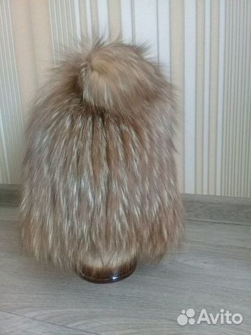 Женская шапка из меха лисы
