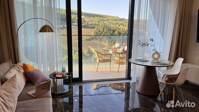 

Квартира-студия, 50 м², 2 кровати