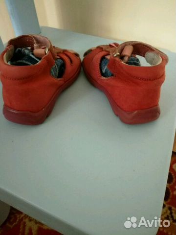 Босоножки, сандали кожаные Босоножки, сандали кожаные