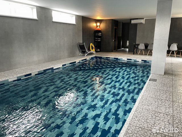 

10-к. и более коттедж, 750 м²
