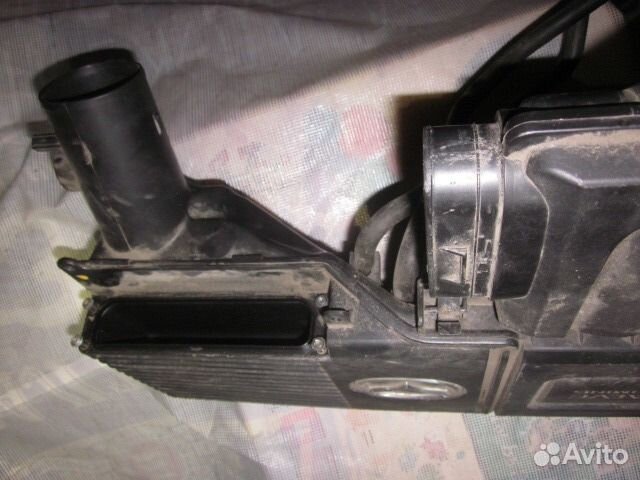 Mazda 3 BK воздушный фильтр корпус Z6